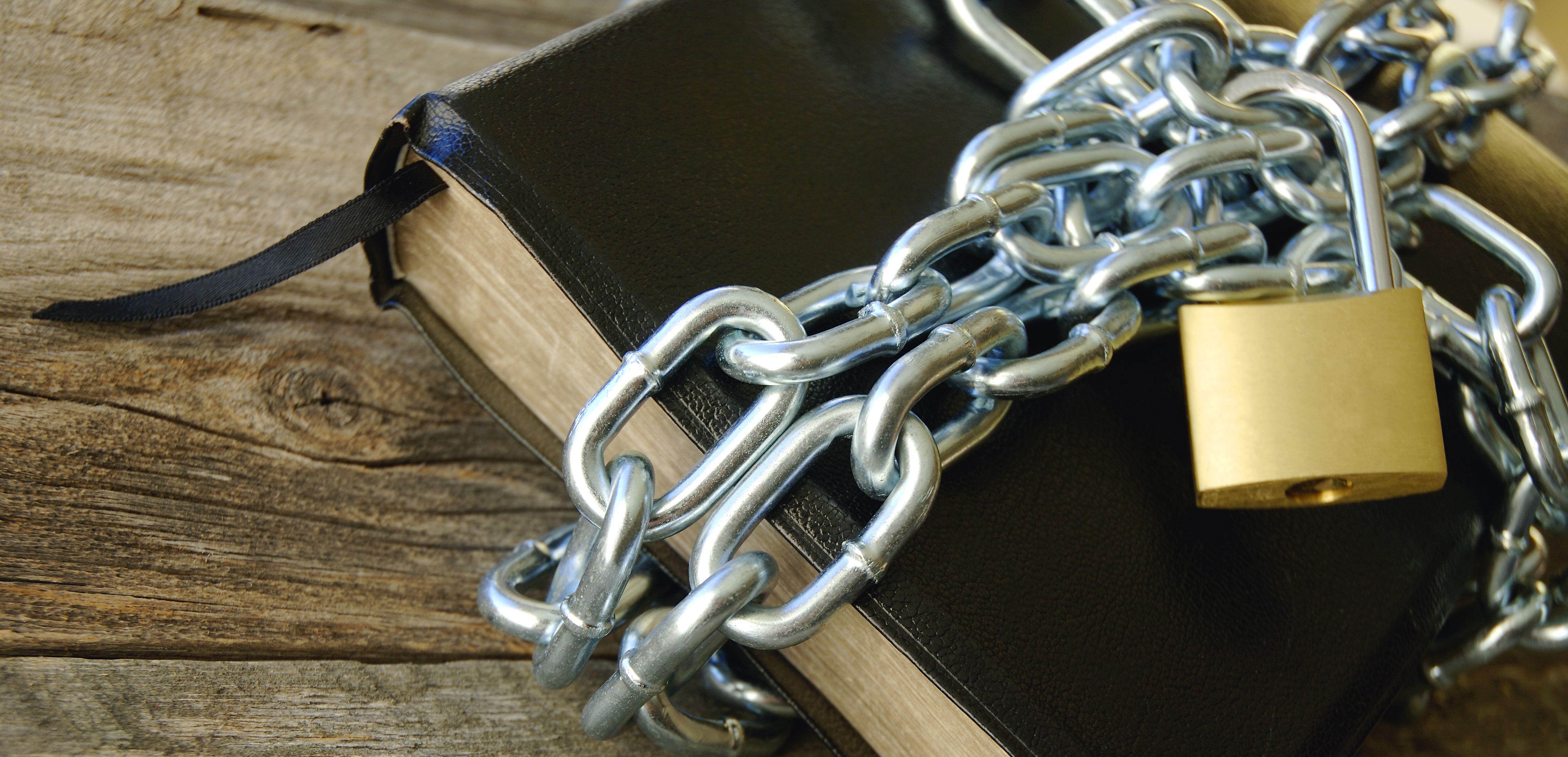 chained-bible